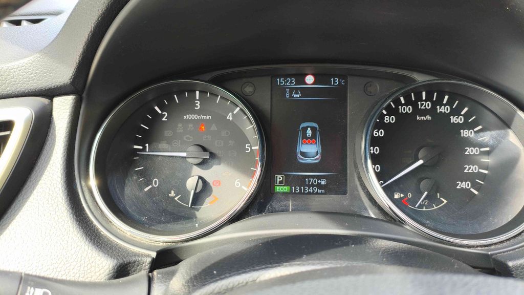 Nissan Qashqai 131.600 km 10.600 &euro; Dorsten 46286