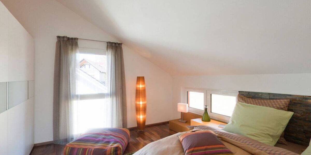 Mehrfamilienhaus, Wohnhaus Borne - 8 Zimmer, 218 m&sup2;, 342.000&euro; | Angebot:26779043