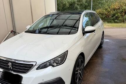 Peugeot 308 226.300 km 6.999 &euro; Dillingen 66763