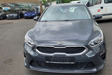 Kia ceed / Ceed 78.707 km 15.490 &euro; Vettelschoss 53560
