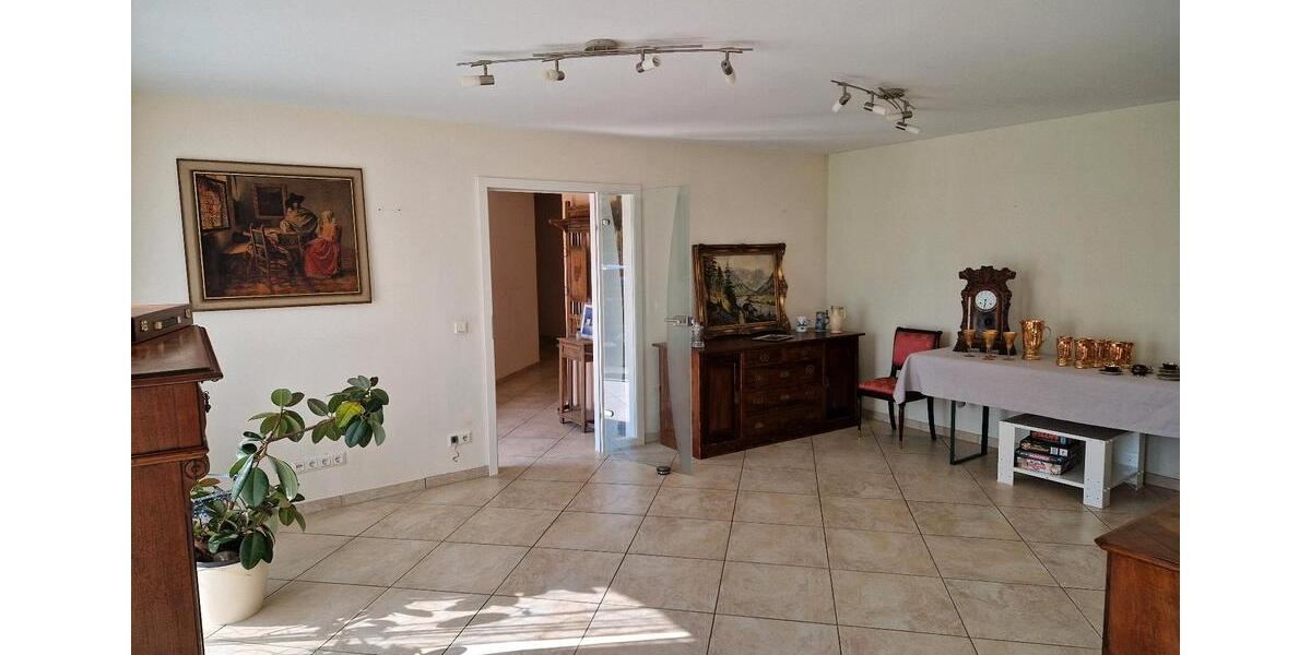 Mehrfamilienhaus, Wohnhaus Perl - 12 Zimmer, 260 m&sup2;, 599.400&euro; | Angebot:23067858