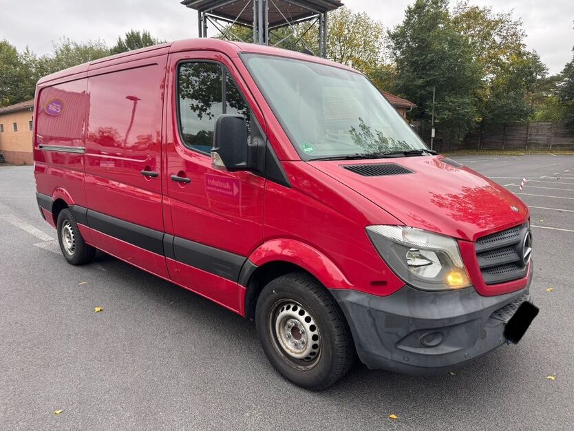 Mercedes-Benz Sprinter 194.477 km 8.900 € Berlin 13597