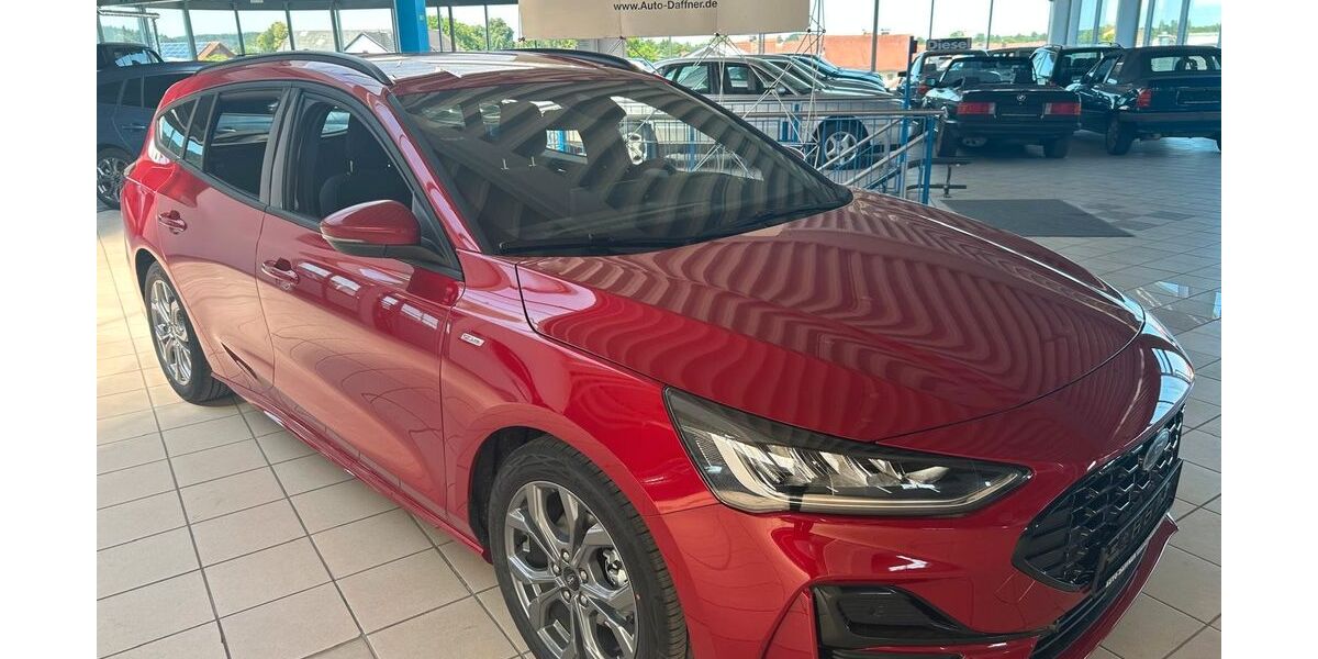 Ford Focus 2.250 km 26.990 &euro; Batzhausen 92358