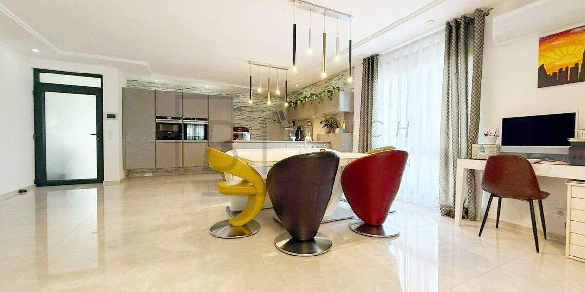 Mehrfamilienhaus, Wohnhaus Bobingen - 6 Zimmer, 193 m&sup2;, 1.260.000&euro; | Angebot:24040562