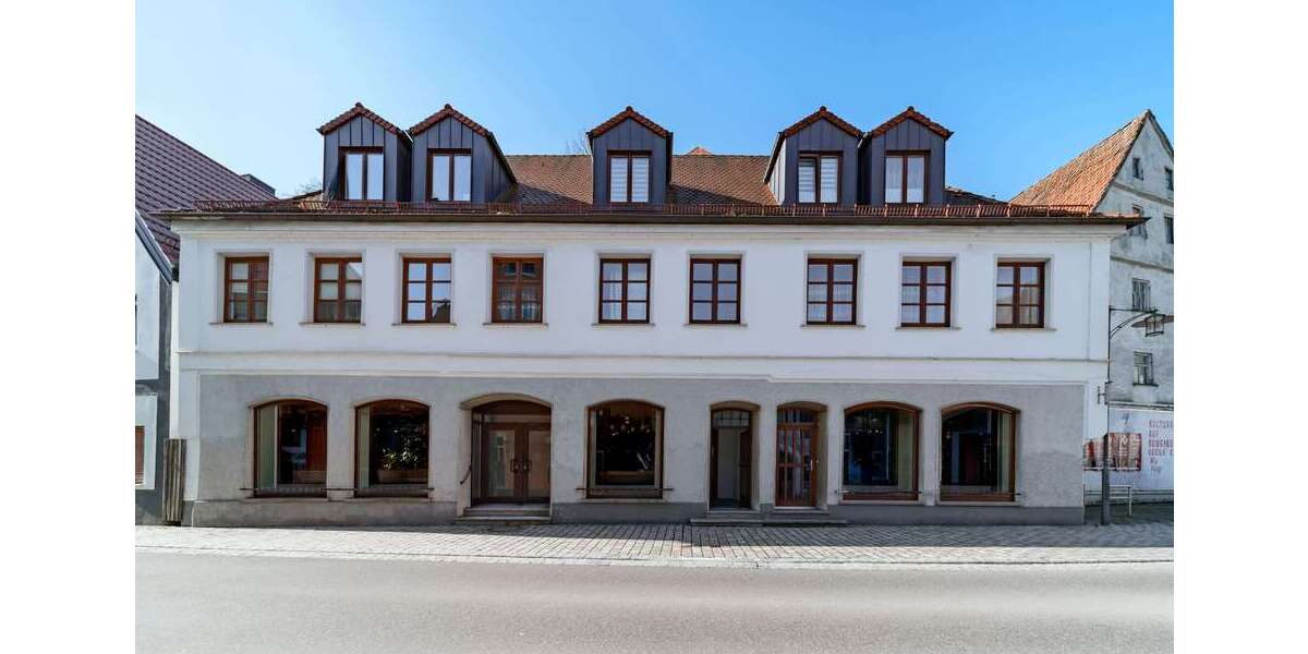 Einfamilienhaus Burgau Oberknöringen - 9 Zimmer, 468 m&sup2;, 1.300.000&euro; | Angebot:25356366