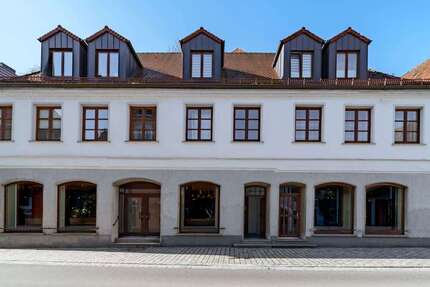 Haus Burgau Oberknöringen - 9 Zimmer, 468 m&sup2;, 1.300.000&euro; | Angebot:25356366