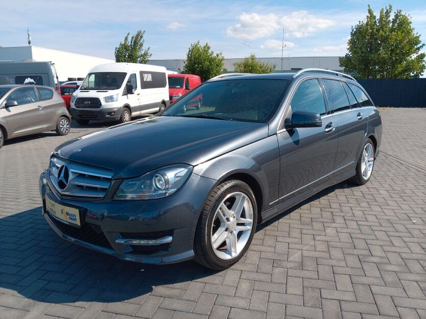 Mercedes-Benz C 250 98.371 km 16.500 € Leipzig 04179