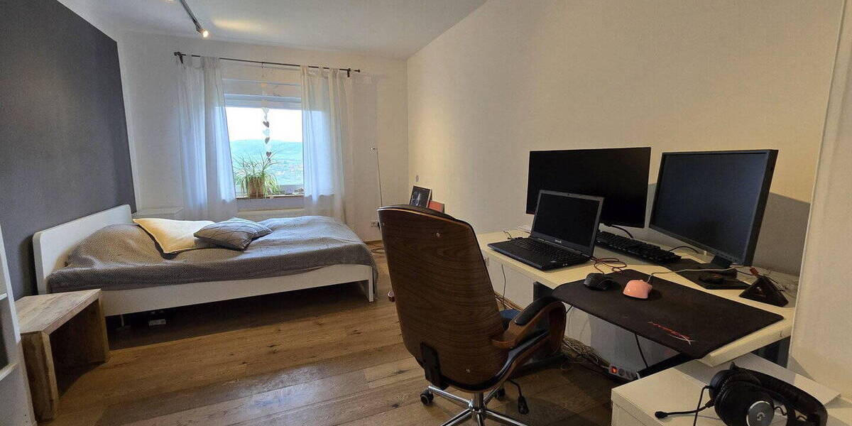 Einfamilienhaus Homberg - 1 Zimmer, 240 m&sup2;, 450.000&euro; | Angebot:26274279