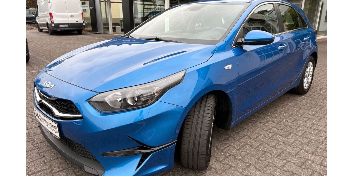 Kia ceed / Ceed 33.090 km 17.900 &euro; Remagen - Rolandseck 53424