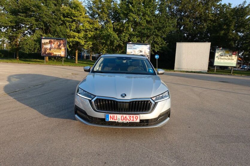 Skoda Octavia 230.000 km 14.890 € Neu-Ulm 89231