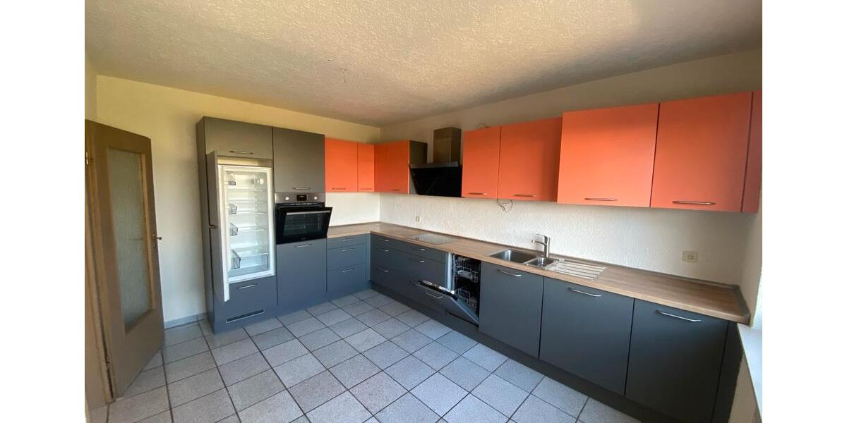 Reihenhaus Limeshain - 5 Zimmer, 180 m&sup2;, 1.400&euro; | Angebot:25441077