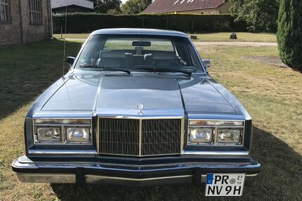 Chrysler New Yorker 135.000 km 8.900 &euro; Pritzwalk 16928