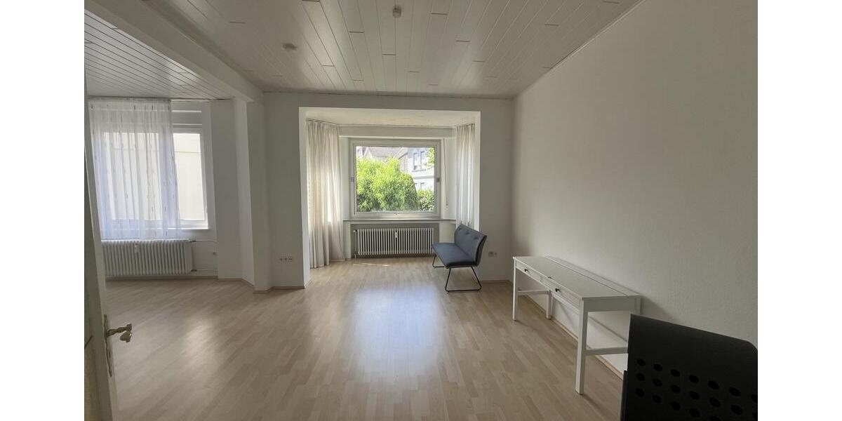Erdgeschoßwohnung Bad Salzuflen - 3 Zimmer, 115 m&sup2;, 865&euro; | Angebot:26368668