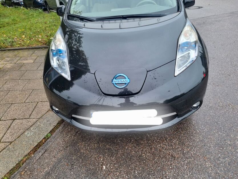 Nissan Leaf 66.888 km 4.900 € München 80997