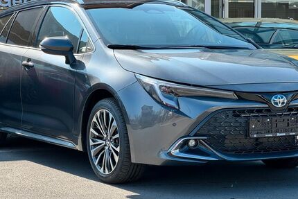 Toyota Corolla 3.500 km 36.990 &euro; Arnsberg-Neheim 59755