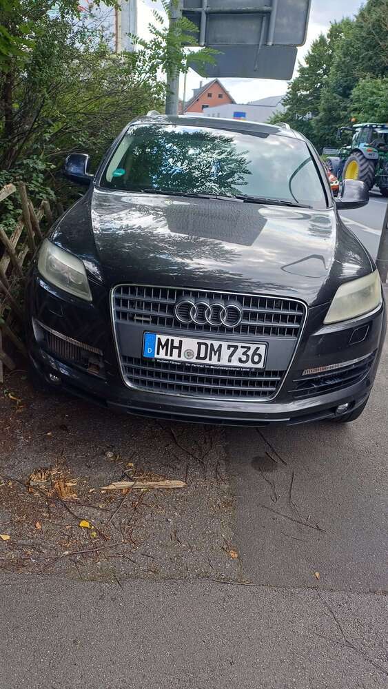Q7