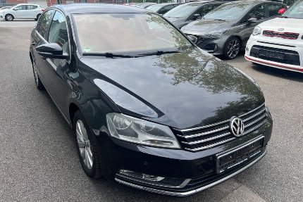 VW Passat 96.000 km 8.999 &euro; Recklinghausen 45663