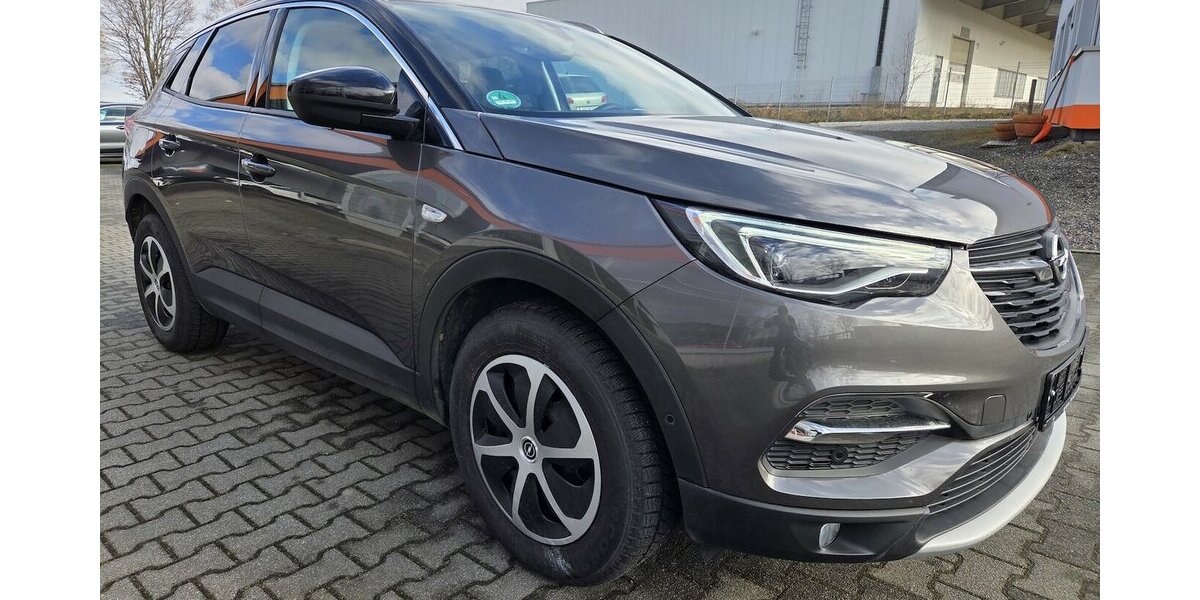Opel Grandland X 1.2 Start/Stop 120 Jahre Navi/LED 38.696 km 10.900 &euro; Wilsdruff 01723