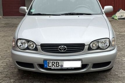 Toyota Corolla 120.600 km 2.300 &euro; Fränkisch-Crumbach 64407