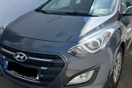 Hyundai i30 38.900 km 9.350 &euro; Saarbrücken 66113