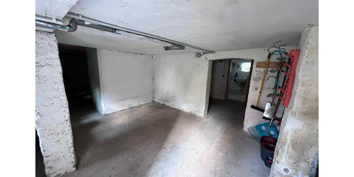 Mehrfamilienhaus, Wohnhaus Güstrow - 8 Zimmer, 245 m&sup2;, 420.000&euro; | Angebot:26990469