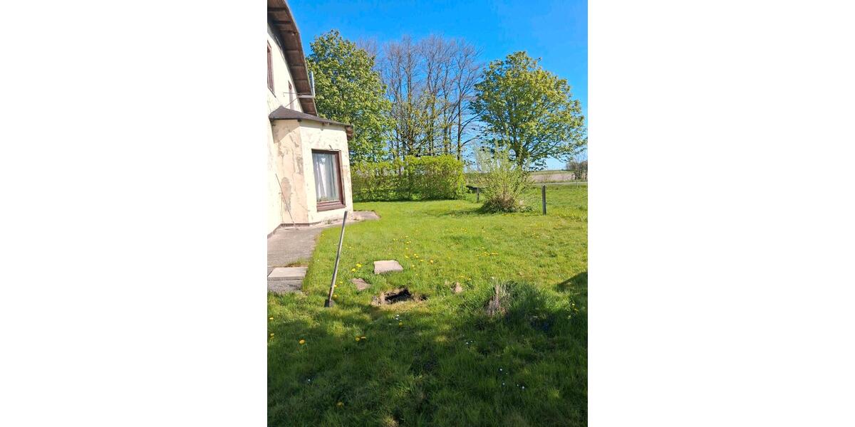 Einfamilienhaus Lunden - 11 Zimmer, 320 m&sup2;, 89.000&euro; | Angebot:26517490