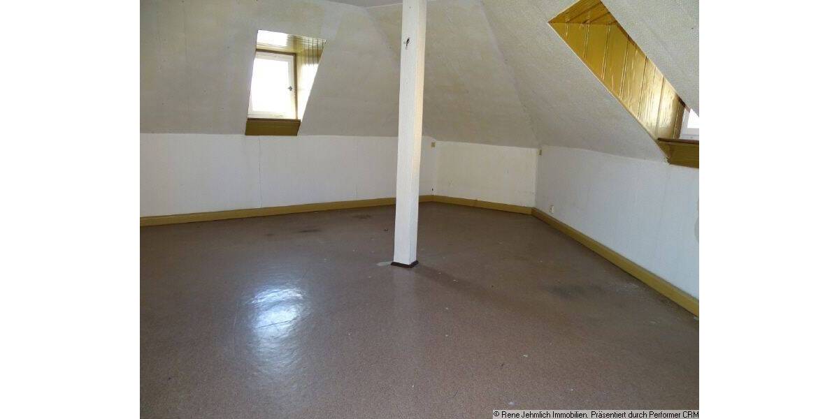 Mehrfamilienhaus, Wohnhaus Limbach-Oberfrohna Oberfrohna - 1 Zimmer, 291 m&sup2;, 59.000&euro; | Angebot:26867267