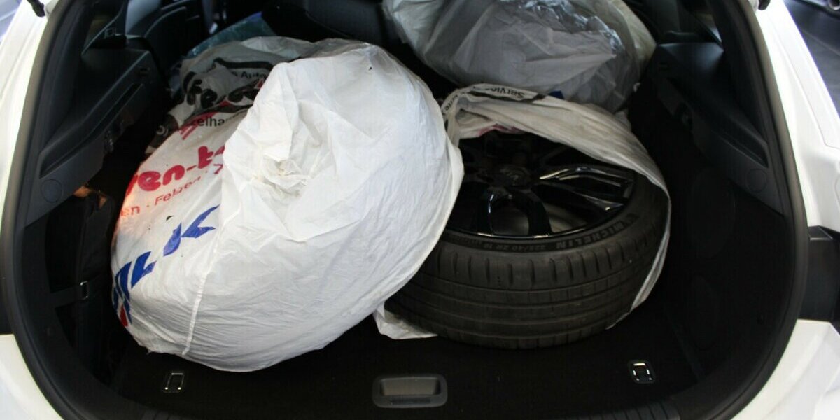 Kia ceed 1.6 GT-Line - Panorama - 105.831 km 19.980 &euro; Euskirchen 53881