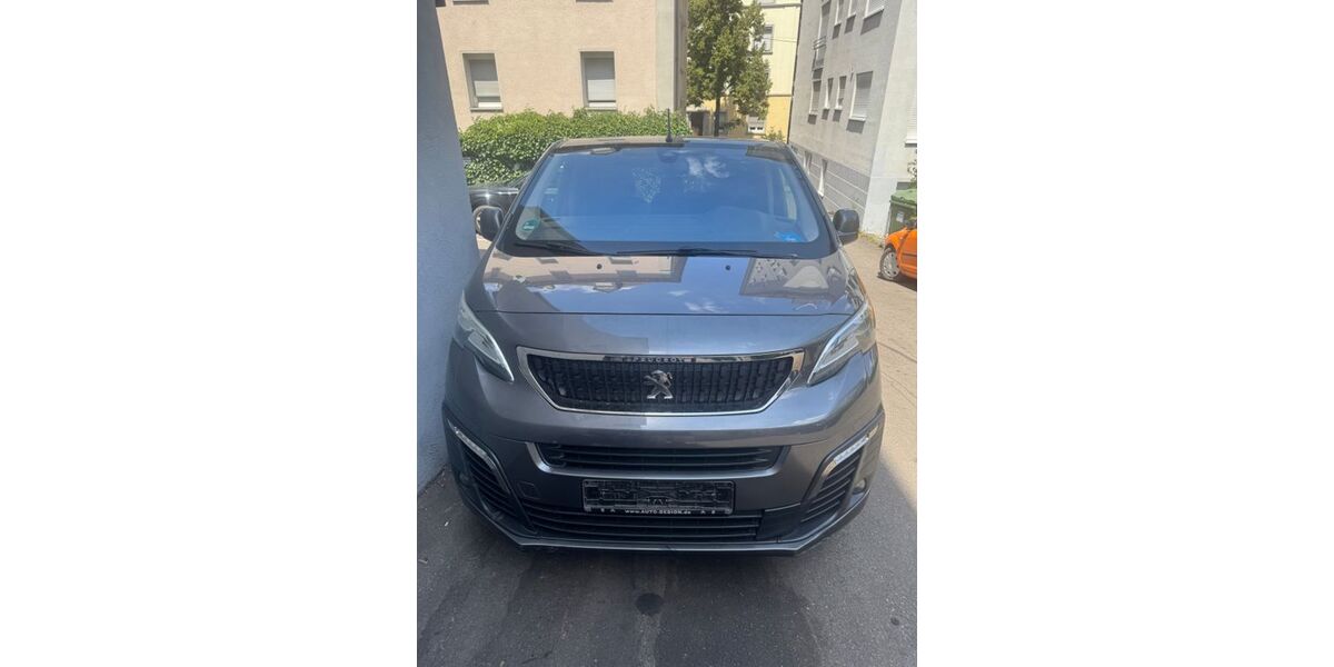 Peugeot Traveller 178.000 km 16.500 &euro; Stuttgart 70178