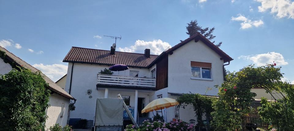Einfamilienhaus Wackersdorf - 6 Zimmer, 212 m&sup2;, 595.000&euro; | Angebot:27081405