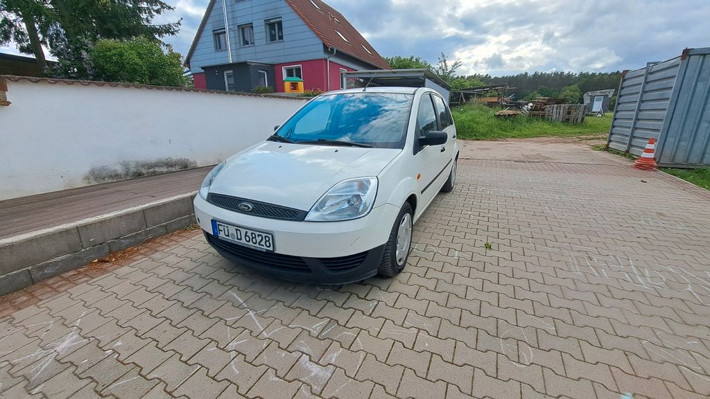 Ford Fiesta 62.500 km 2.500 &euro; Cadolzburg 90556