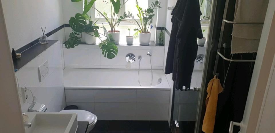 Erdgeschoßwohnung Freiburg im Breisgau Brühl - 3 Zimmer, 70 m&sup2;, 1.450&euro; | Angebot:25311193