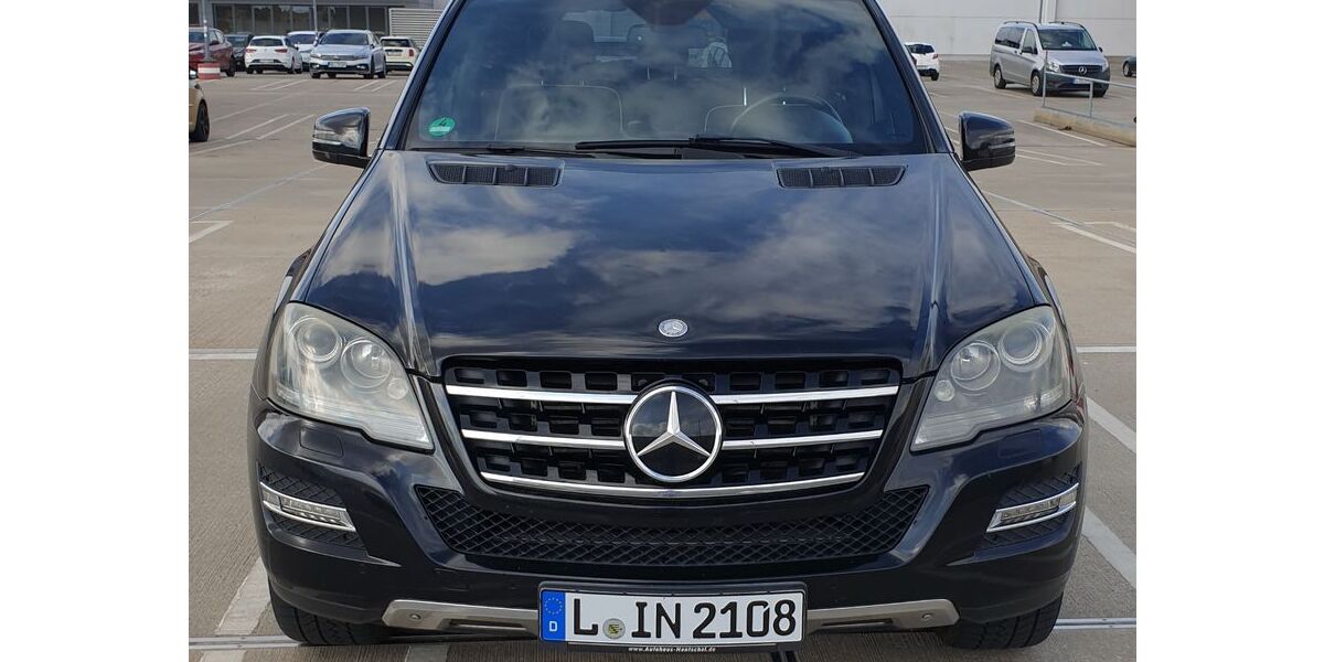 Mercedes-Benz ML 350 260.200 km 9.700 &euro; Leipzig 04178