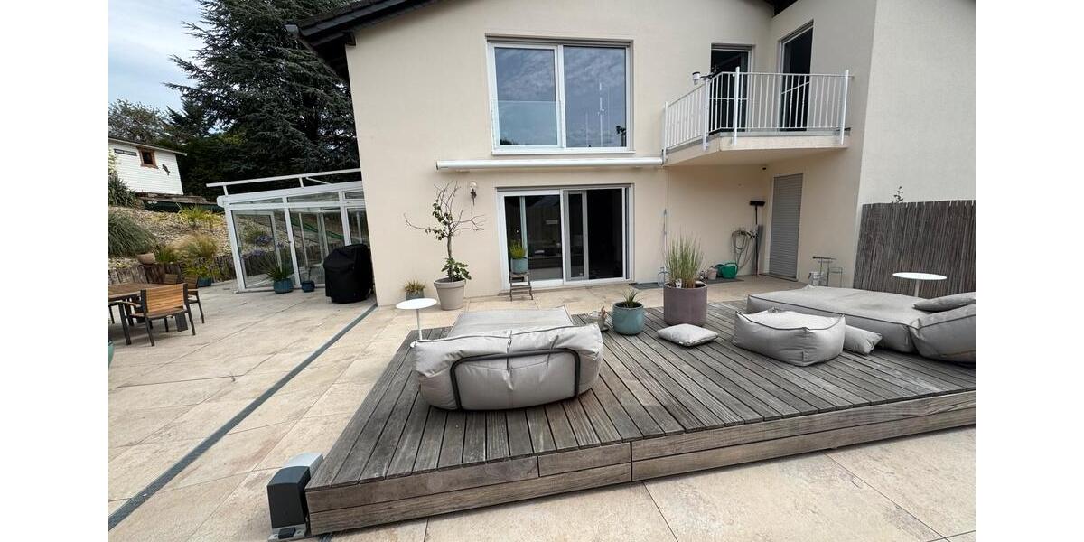 Einfamilienhaus Weilburg - 10 Zimmer, 330 m&sup2;, 870.000&euro; | Angebot:27075960