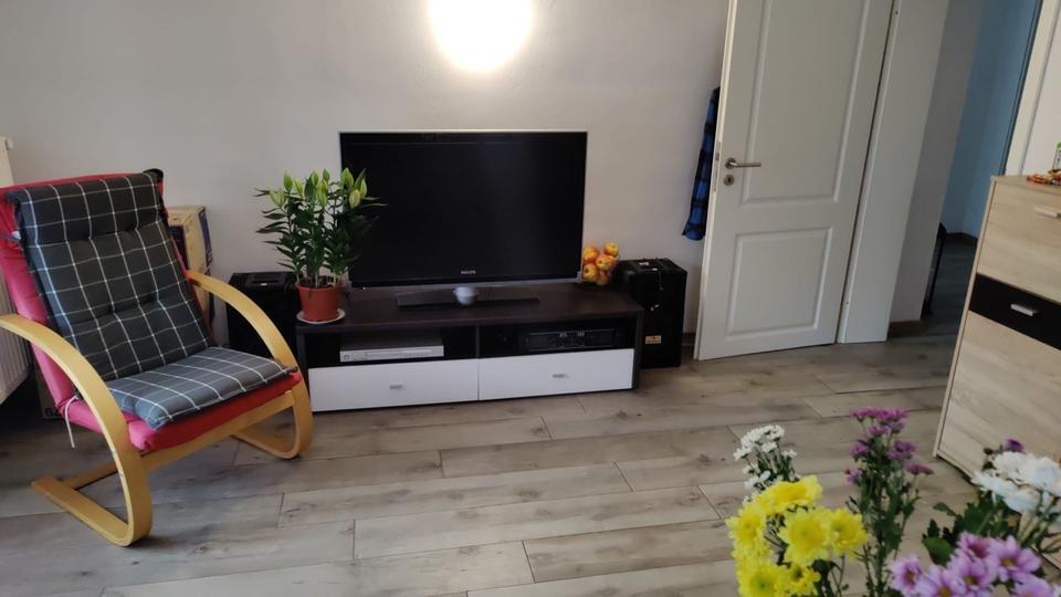 Schöne 3-Zi-Wohnung im Souterrain mit Terrasse