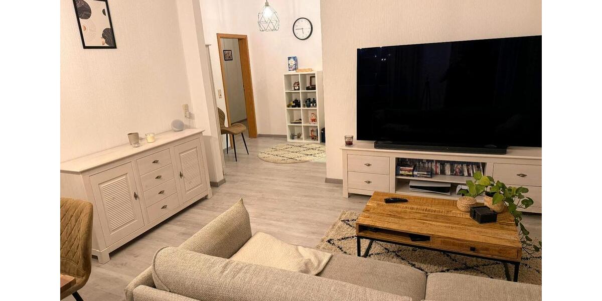 Etagenwohnung Brake (Unterweser) - 2 Zimmer, 65 m&sup2;, 140.000&euro; | Angebot:26877377