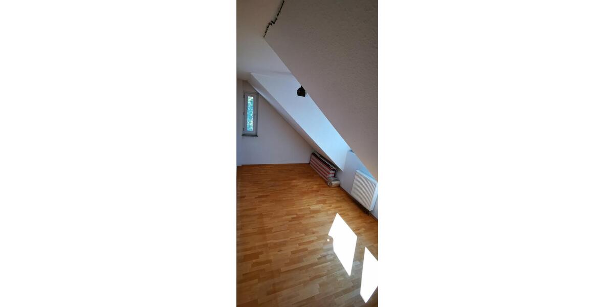 Etagenwohnung Niederkassel - 4 Zimmer, 133 m&sup2;, 439.000&euro; | Angebot:26705269