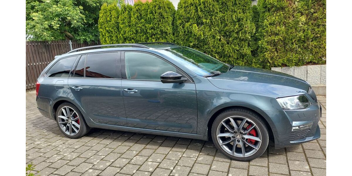 Skoda Octavia 129.000 km 14.999 &euro; Herrenberg 71083