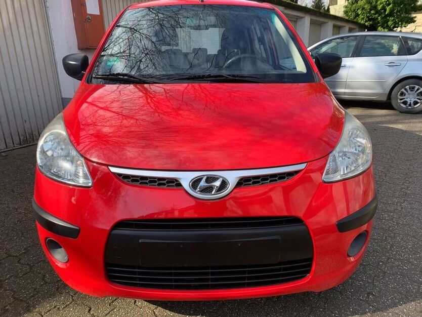 i10