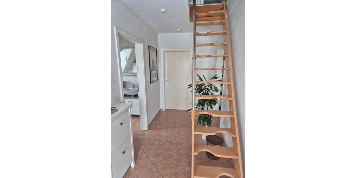 Dachgeschoßwohnung Minden Kuhlenkamp - 3.5 Zimmer, 90 m&sup2;, 890&euro; | Angebot:26317746