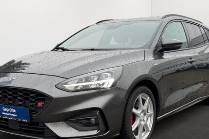 Ford Focus 99.000 km 16.490 &euro; Laubach 35321