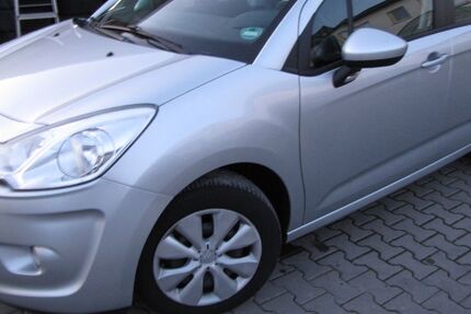 Citroen C3 229.500 km 2.850 &euro; Hüttenberg 35625