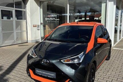 Toyota Aygo (X) 56.440 km 11.490 &euro; Berlin 13403