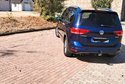 VW Touran 159.000 km 15.200 &euro; Hürtgenwald 52393