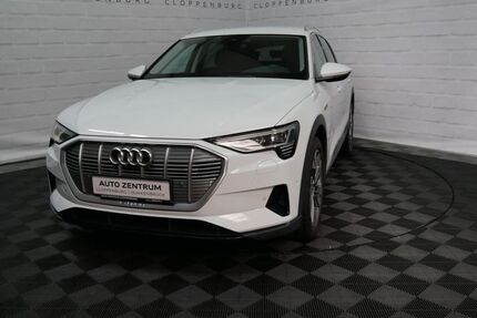 Audi e-tron 33.076 km 28.950 &euro; Cloppenburg 49661