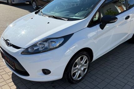 Ford Fiesta 156.100 km 4.641 &euro; Hilpoltstein 91161
