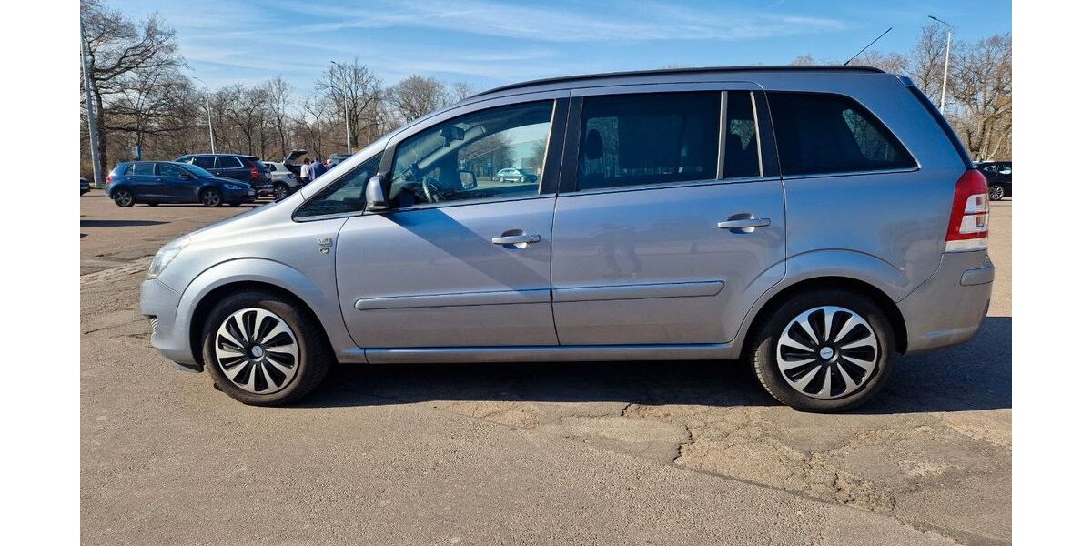 Opel Zafira 333.000 km 2.100 &euro; Leipzig 04317