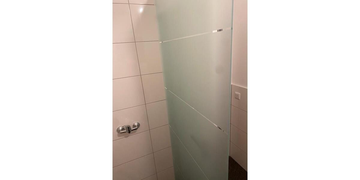 Einfamilienhaus Lage - 5 Zimmer, 150 m&sup2;, 1.400&euro; | Angebot:25254956