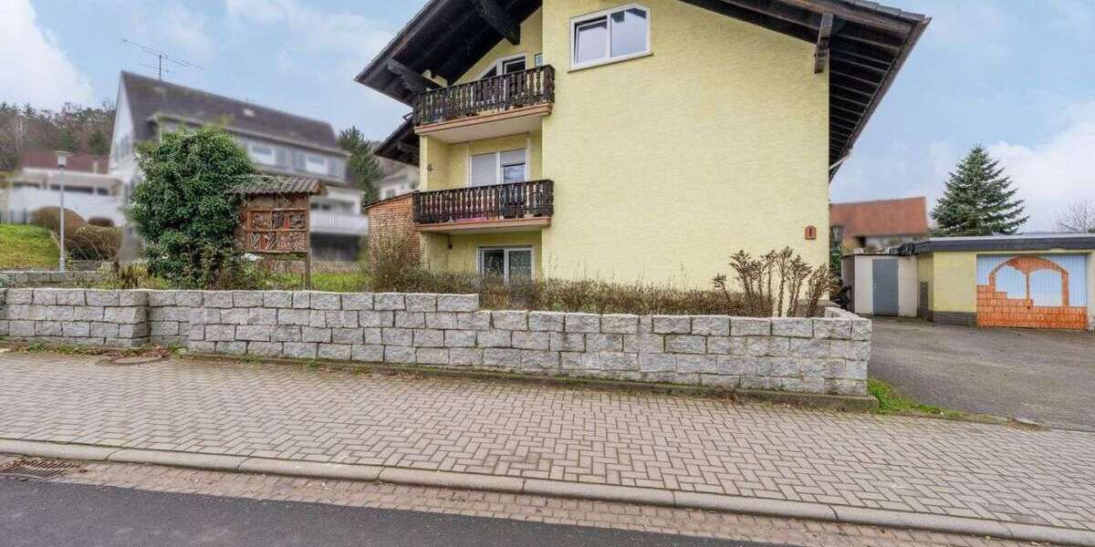 Einfamilienhaus Breuberg - 11 Zimmer, 319 m&sup2;, 449.000&euro; | Angebot:26895045