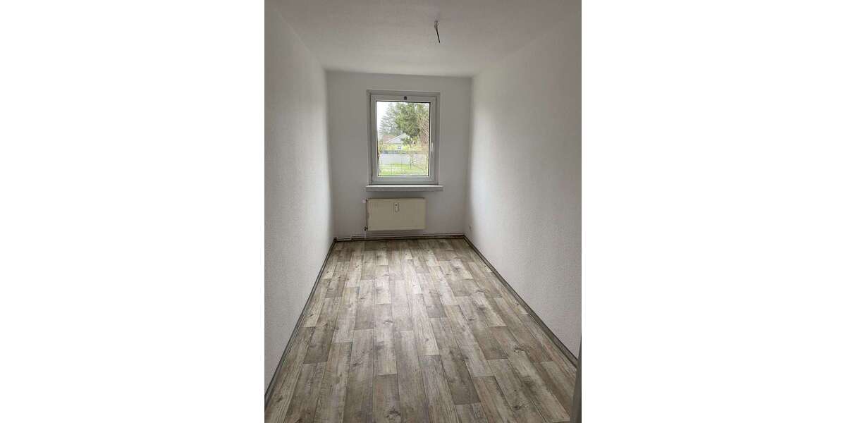 Etagenwohnung Semlow - 3 Zimmer, 59 m&sup2;, 450&euro; | Angebot:24617025